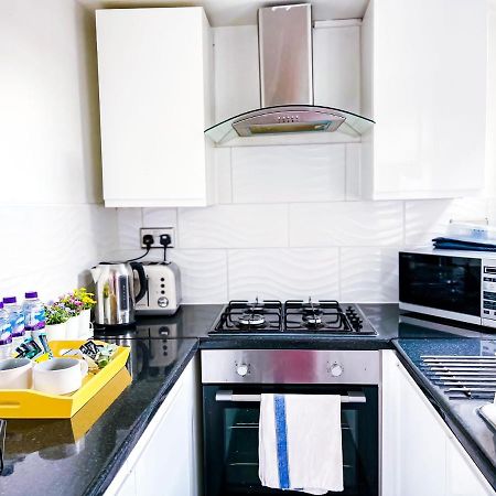Beautiful 2 Bedroom House - Free Parking - Lt House Leicester Exterior photo